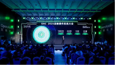 撬开全球操作系统传统格局 中国“云+AI”路线会是一场豪赌吗？